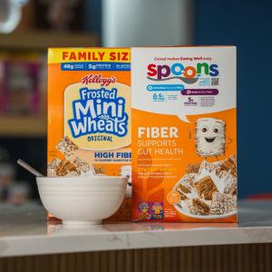 Frosted Mini-Wheats SPOONS packaging with bowl