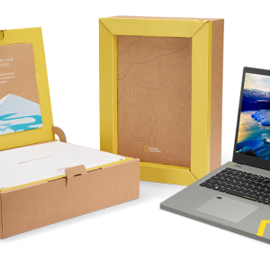 Aspire Vero National Geographic Edition laptop and packaging