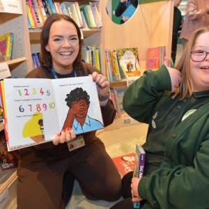 Student and staff member in Alfreton Park School's new library