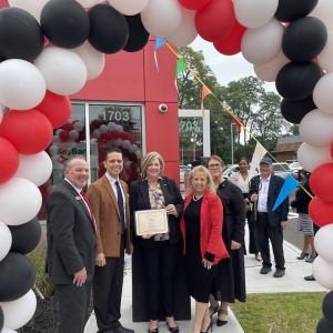 KeyBank Altamont Ave Branch opening. KeyBank team shown.