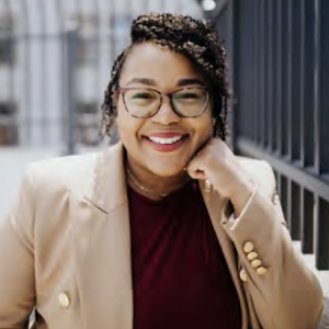 Headshot of Amber Hall