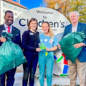 Group photo at Atlanta Children's hospital
