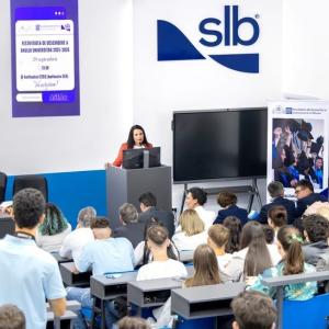 classroom of students and lecturer
