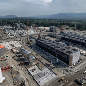 LNG Canada site construction 