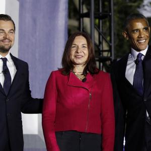 Dr. Katharine Hayhoe arrives at the White House with President Barack Obama and actor Leonardo DiCaprio to talk about climate change as part of an event in Washington, DC, on Oct. 3, 2016. Image: Carolyn Kaster/AP