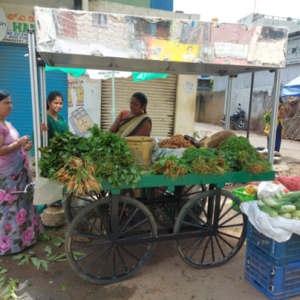Leveraging passive cooling technology, the net-zero cooling cart delivers affordable, sustainable cooling while reducing food loss – avoiding GHGs and boosting street vendors’ income