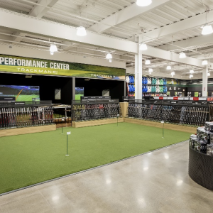 DICK'S Sporting Goods golf area.