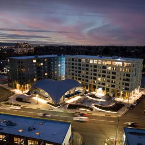 MetLife invested in Splash Apartments, a multi-family property that has earned recognition for its highly efficient approach to water heating and energy management.