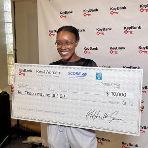 Danisha Anderson, Owner of Cleveland Flower Walls