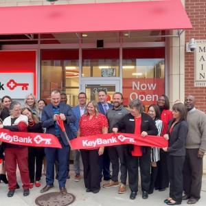 Ribbon cutting ceremony at the KeyBank downtown Akron branch.