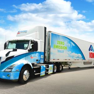 Albertsons Companies battery electric truck and zero emissions refrigerated trailer. 