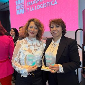 Francia Páramo, Director of Freight Forwarding at DP World in Mexico, poses with another award recipient at the T21 100 Women in Transportation and Logistics 2026 ceremony.