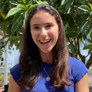 Source Name: Alexandra Debow Company: The Entrepre女ers Network and The ’WHY WAIT?’ Collective Age/Birth Year: 19