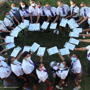 circle of girls from above