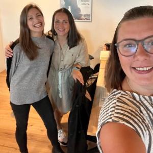 Rachel Underhill and two friends.