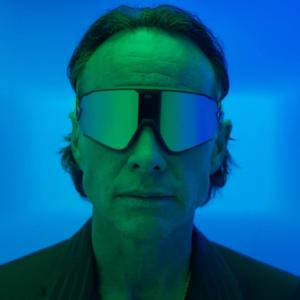 Walter Goggins wearing AI goggles.