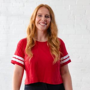 Headshot of Nicole, founder of SowSweet Greetings