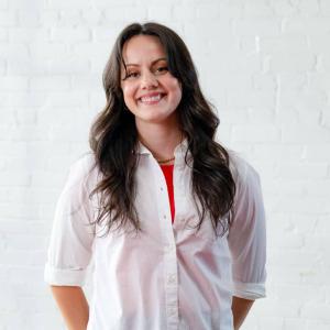 Headshot of Tique, owner of Chandler Honey