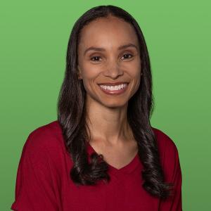 headshot of Lerena Holloway against a green background