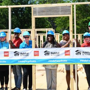 alongside Shaquawanda Boulware  (center) 