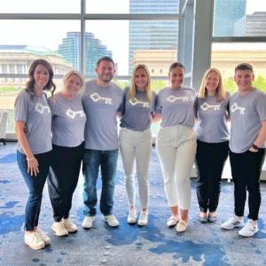 Group of KeyBank teammates.