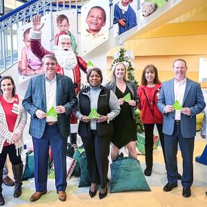 Group photo at Knoxville Tennessee Children's hospital