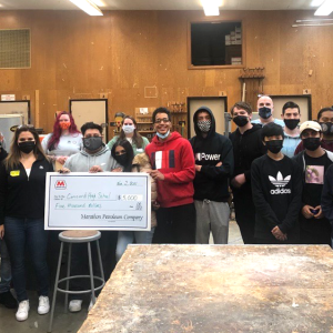 Students and teachers receiving $5,000 check