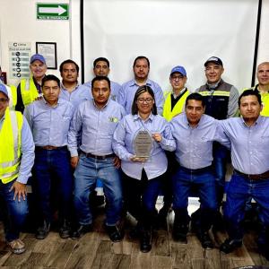 Group photo with award