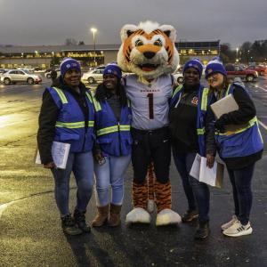 volunteers with the bengals mascot