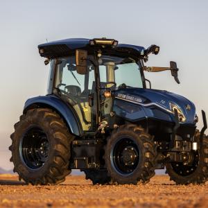 New Holland T4 Electric Power tractor
