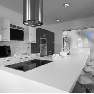 White and grey kitchen 