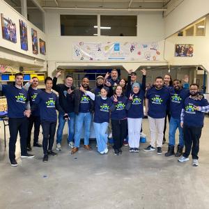 Group photo of Sysco volunteers