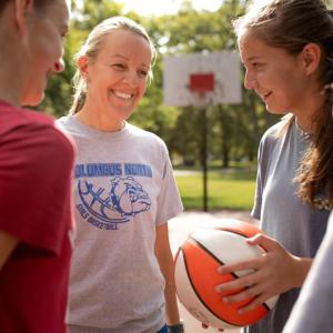 RaNae Isaak coaching basketball