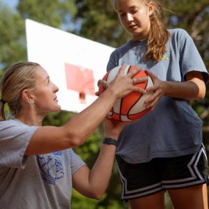 RaNae Isaak coaching basketball