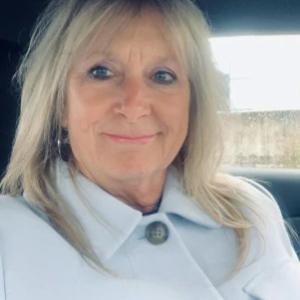 Photo of Teresa Weatherby