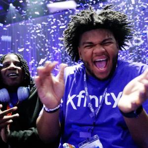 Smiling and clapping students