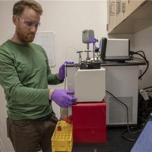 Collin Ward led the WHOI research team that studied biodegradation of cellulose diacetate.
