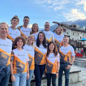 Illumina employees and partners gather on Via Ezio Vanoni in Bormio, the evening before the event. Front row, from left to right: Jacob Baltzer, Pilar Ramos, Michela Buscarino, Piarella Peralta, Jingwen Wang, Marco Flohil. Back row, left to right: Anette Molbech, Francesca Albani, Chris Zwanenburg, Katja Weber, Peter van Hauwe, Charlotte Weijsenfeld.