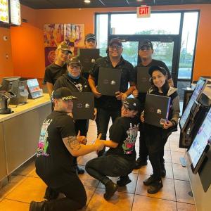 Taco Bell employees