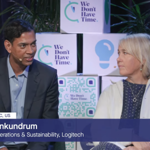Screenshot of Prakash Arunkundrum and Ulrika Modéer seated for discussion on stage.