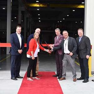 Ribbon cutting ceremony at 3M facility in Valley, Nebraska.
