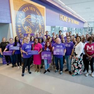 group picture of volunteers