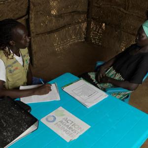 Action Against Hunger’s Multisectoral Emergency Team, nicknamed “MET,” helps communities facing urgent humanitarian needs. The MET often responds to some of the most remote, hardest-to-reach areas, helping women like Adut access lifesaving support.