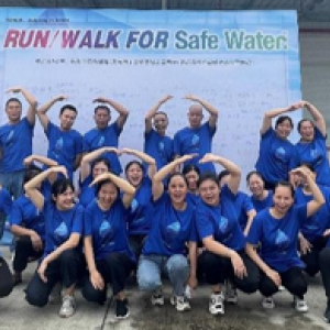 Group picture of volunteers