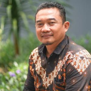 Photo of Budi Hermawan.