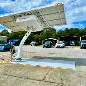 solar powered charging station for cars