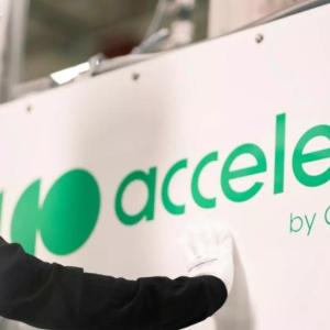 Employees working on electrolyzers inside the Guadalajara manufacturing plant | Photos by Accelera™ by Cummins