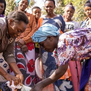 In the wake of El Nino, communities are banding together to tackle food security. 