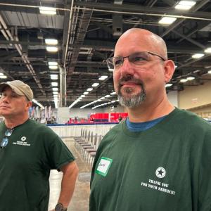 volunteers on GivingTuesday