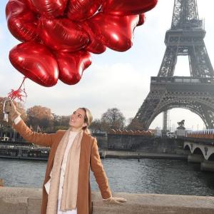 Karla Huerta in front of the Eiffel Tower